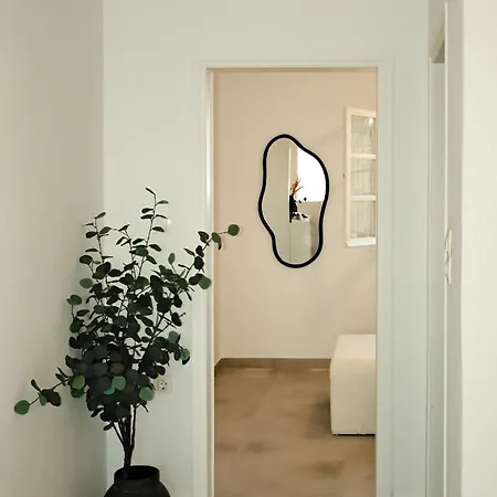 Anemos Caldera Oia (Santorini)